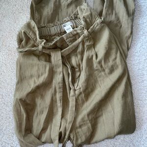 Billabong women’s army green pants size medium